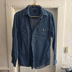Tommy Jeans size M classic denim button up